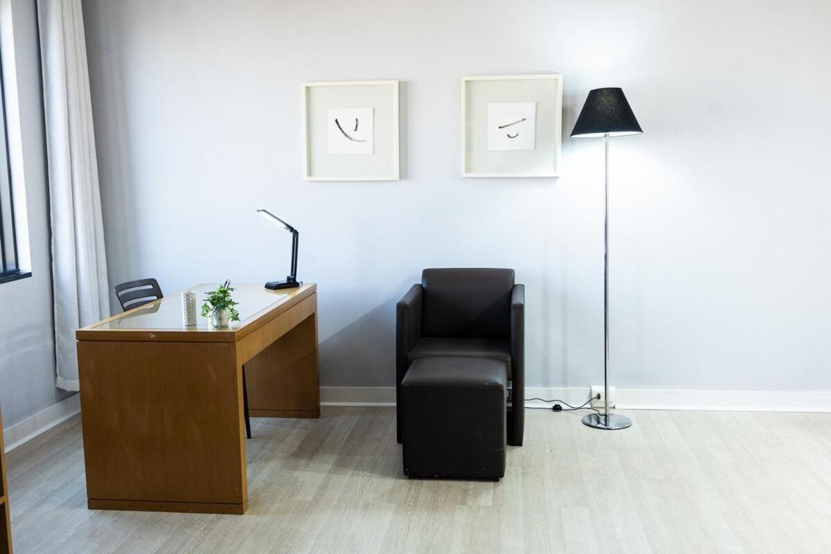 Apartamento 512 - 512 - Localizado Em Renomado -